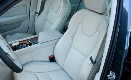 2019 Volvo V60 Interior Front Seats Wallpapers 450x275 (73)