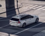 2019 Volvo V60 R-Design Rear Three-Quarter Wallpapers 150x120