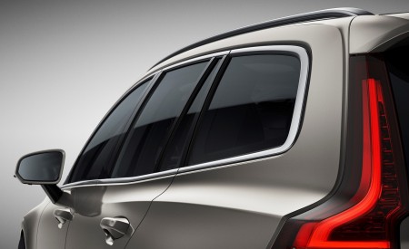 2019 Volvo V60 Tail Light Wallpapers 450x275 (44)