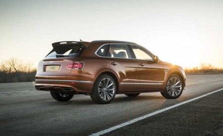 2020 Bentley Bentayga Speed Rear Three-Quarter Wallpapers 450x275 (3)