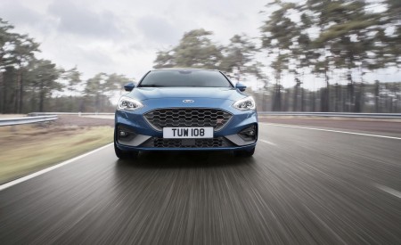 2020 Ford Focus ST Front Wallpapers 450x275 (4)