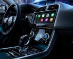 2020 Jaguar XE Central Console Wallpapers 150x120