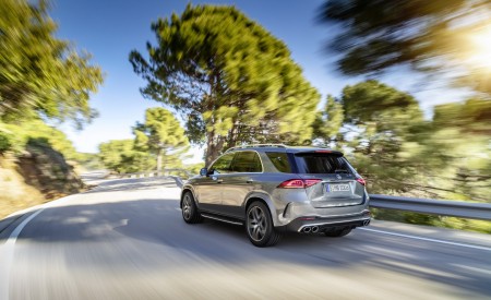 2020 Mercedes-AMG GLE 53 4MATIC+ (Color: Selenite Grey) Rear Three-Quarter Wallpapers 450x275 (3)