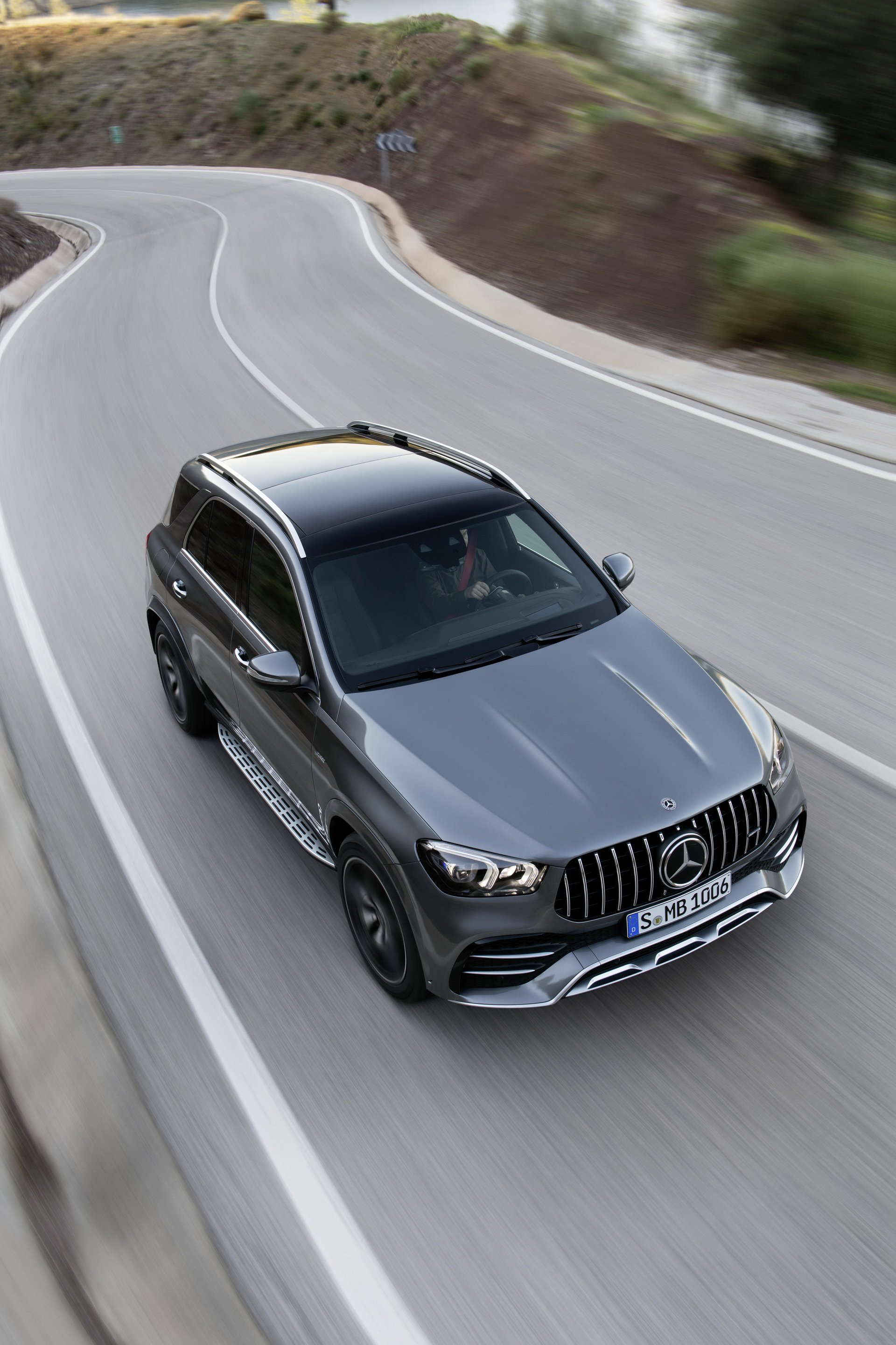 2020 Mercedes-AMG GLE 53 4MATIC+ (Color: Selenite Grey) Top Wallpapers (11)
