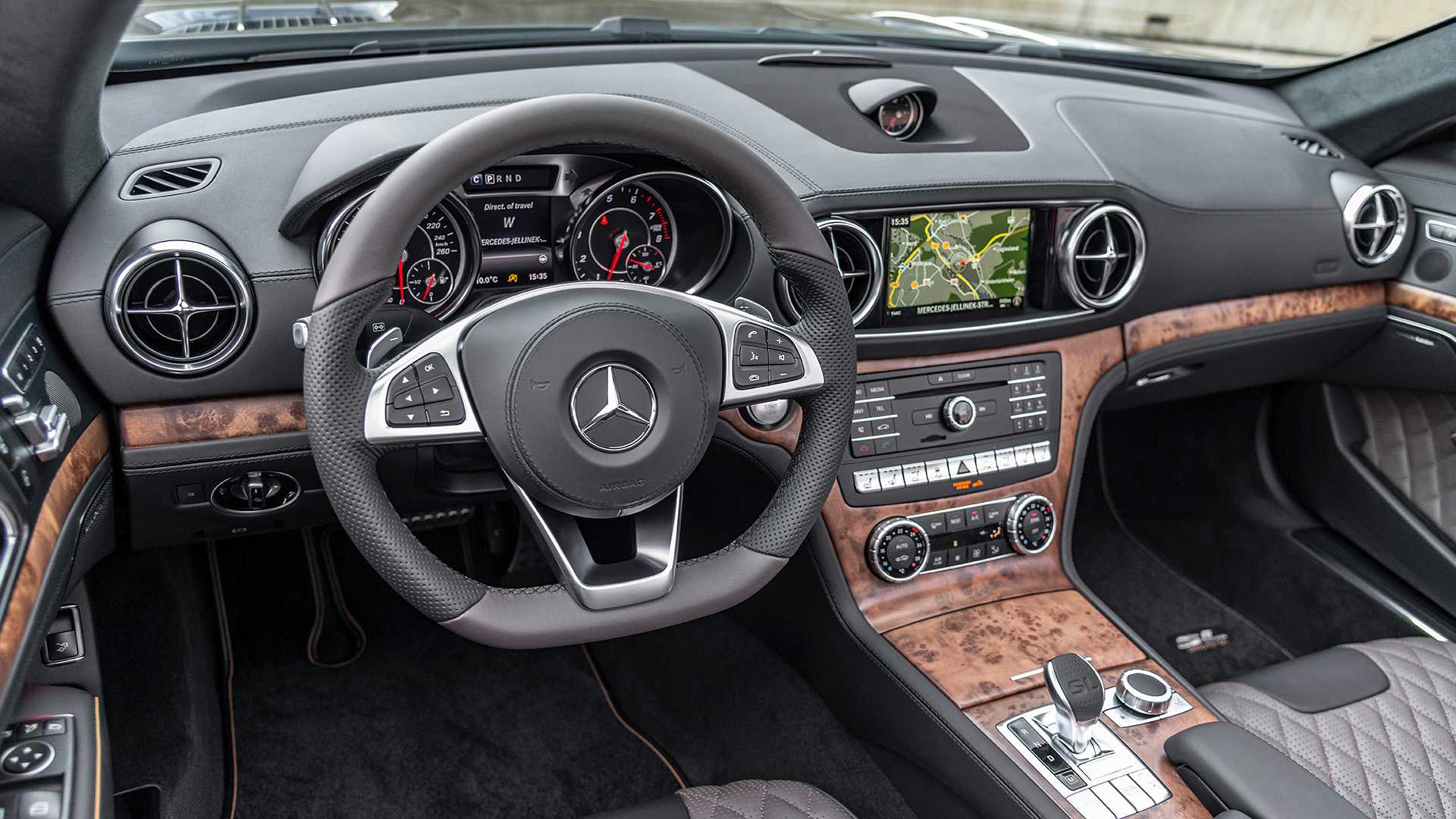 2020 Mercedes-Benz SL 500 Grand Edition (Color: Graphite Grey) Interior Wallpapers (12)