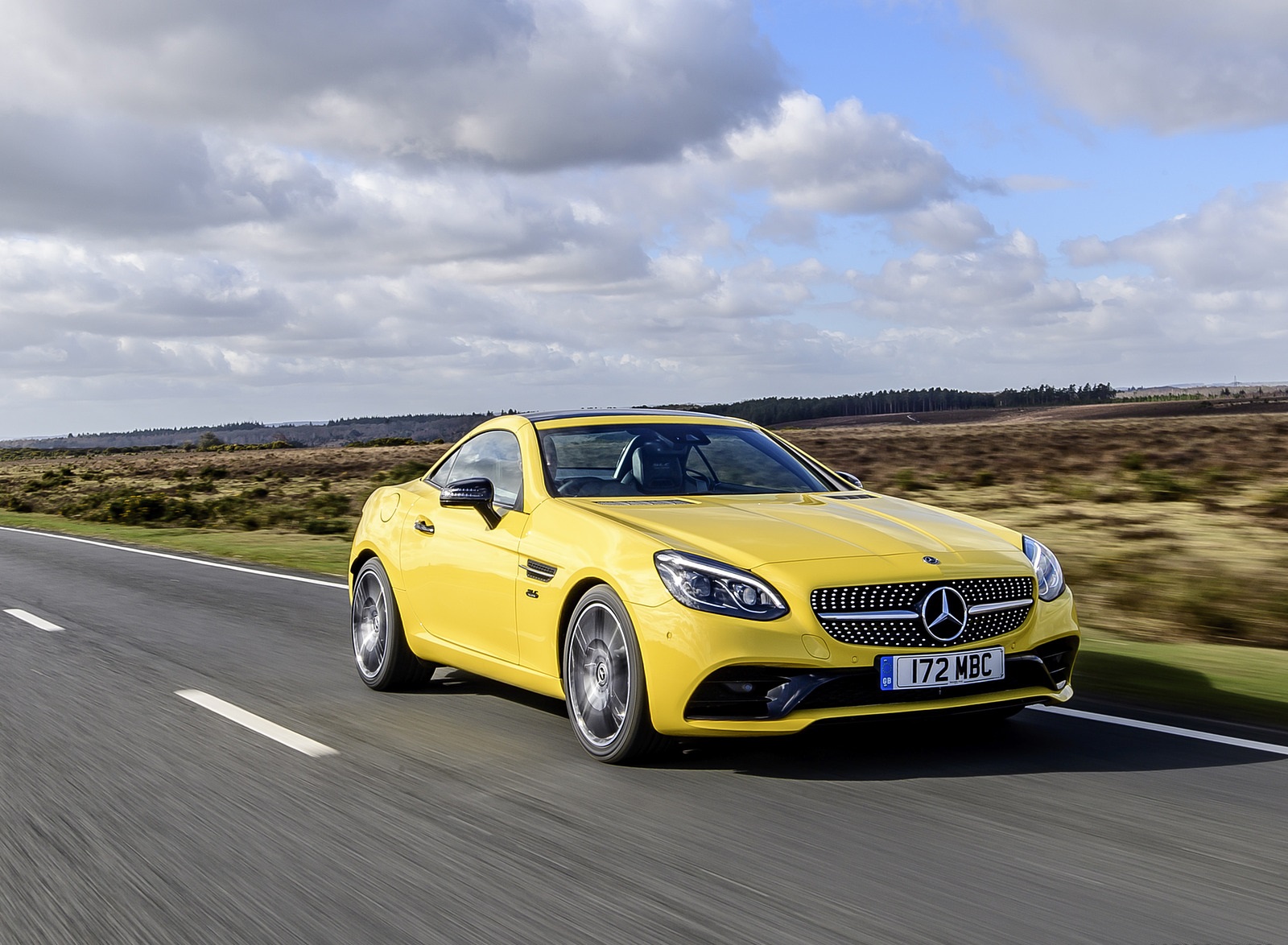 2020 Mercedes-Benz SLC Final Edition (UK-Spec) Front Three-Quarter Wallpapers (4)