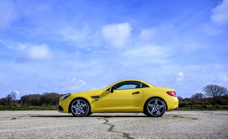 2020 Mercedes-Benz SLC Final Edition (UK-Spec) Side Wallpapers 450x275 (15)