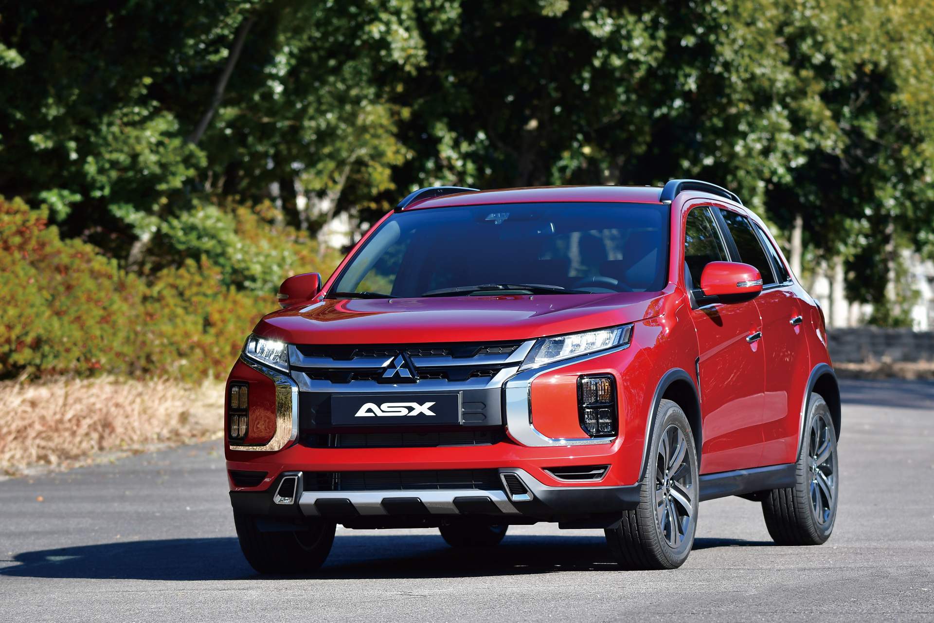 2020 Mitsubishi Outlander Sport Front Three-Quarter Wallpapers (13)