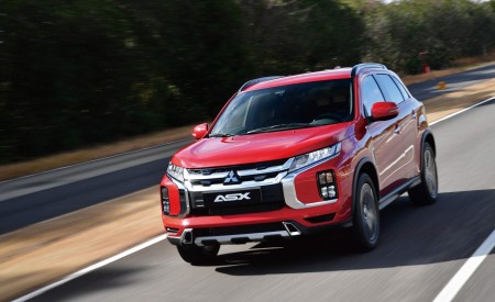 2020 Mitsubishi Outlander Sport Front Wallpapers 450x275 (8)