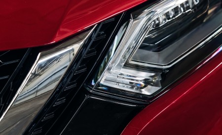 2020 Nissan Rogue Sport Detail Wallpapers 450x275 (28)