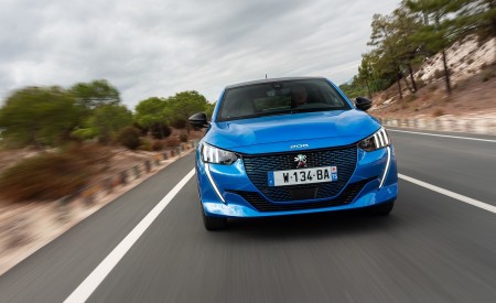 2020 Peugeot e-208 EV Front Wallpapers 450x275 (19)