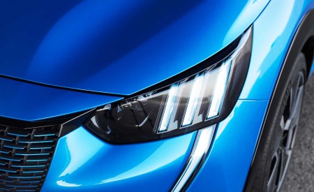 2020 Peugeot e-208 EV Headlight Wallpapers 450x275 (61)