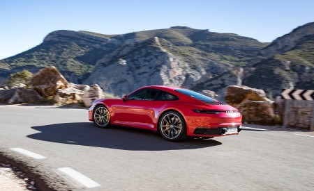 2020 Porsche 911 4S (Color: Guards Red) Side Wallpapers 450x275 (7)