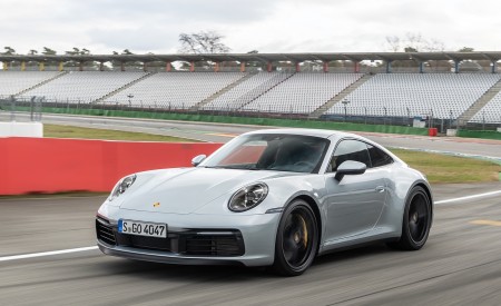 2020 Porsche 911 4S Front Three-Quarter Wallpapers 450x275 (31)