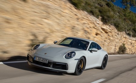 2020 Porsche 911 S (Color: Crayon) Front Three-Quarter Wallpapers 450x275 (165)