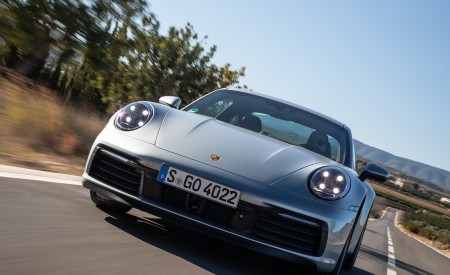 2020 Porsche 911 S (Color: Dolomite Silver Metallic) Front Wallpapers 450x275 (147)