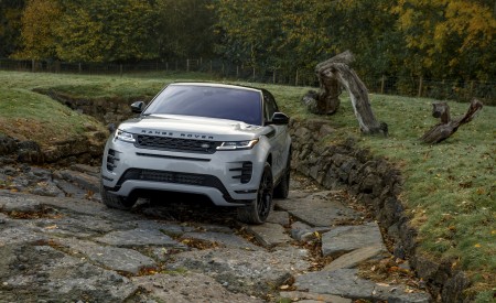 2020 Range Rover Evoque Front Three-Quarter Wallpapers 450x275 (96)