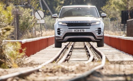 2020 Range Rover Evoque Front Wallpapers 450x275 (9)