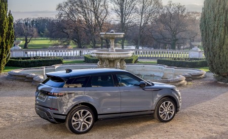 2020 Range Rover Evoque Rear Three-Quarter Wallpapers 450x275 (115)
