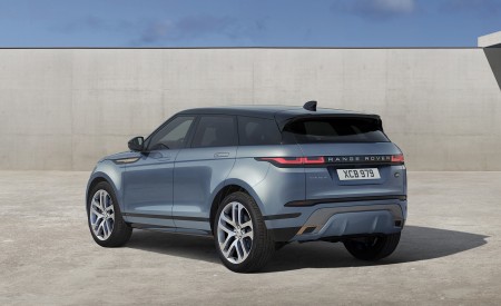 2020 Range Rover Evoque Rear Three-Quarter Wallpapers 450x275 (110)