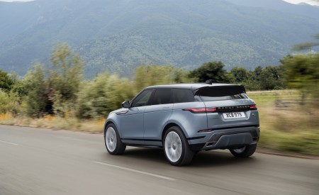 2020 Range Rover Evoque Rear Three-Quarter Wallpapers 450x275 (77)