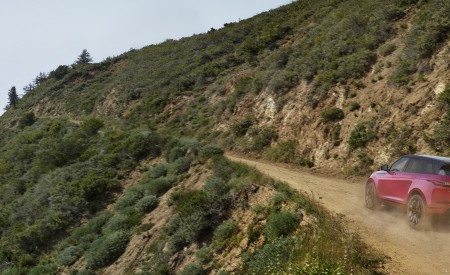 2020 Range Rover Evoque Rear Three-Quarter Wallpapers 450x275 (73)