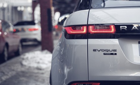 2020 Range Rover Evoque Tail Light Wallpapers 450x275 (32)