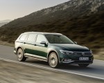2020 Volkswagen Passat Alltrack (EU-Spec) Front Three-Quarter Wallpapers 150x120 (5)