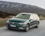 2020 Volkswagen Passat Alltrack (EU-Spec) Front Three-Quarter Wallpapers 150x120 (16)