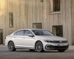2020 Volkswagen Passat GTE Sedan (EU-Spec) Front Three-Quarter Wallpapers 150x120