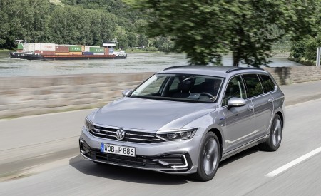 2020 Volkswagen Passat GTE (EU-Spec) Wallpapers & HD Images