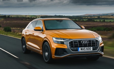 2019 Audi Q8 S Line 50 TDI Quattro (UK-Spec) Front Three-Quarter Wallpapers 450x275 (17)