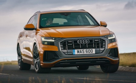 2019 Audi Q8 S Line 50 TDI Quattro (UK-Spec) Front Wallpapers 450x275 (47)