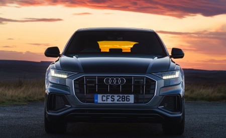 2019 Audi Q8 S Line 50 TDI Quattro (UK-Spec) Front Wallpapers 450x275 (12)