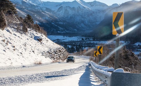 2019 Audi Q8 (US-Spec) Front Wallpapers 450x275 (60)