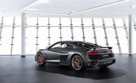 2019 Audi R8 V10 Decennium (Color: Daytona Gray Matt) Rear Wallpapers 450x275 (4)