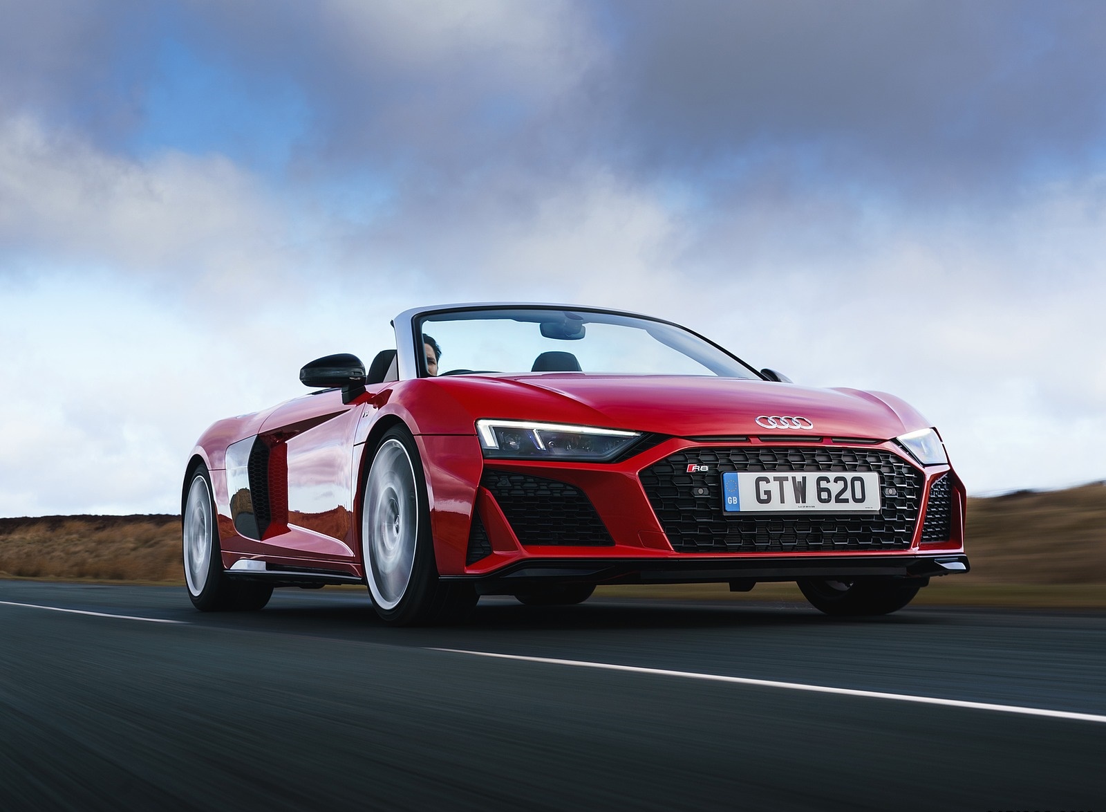 2019 Audi R8 V10 Spyder Performance quattro (UK-Spec) Front Three-Quarter Wallpapers (15)