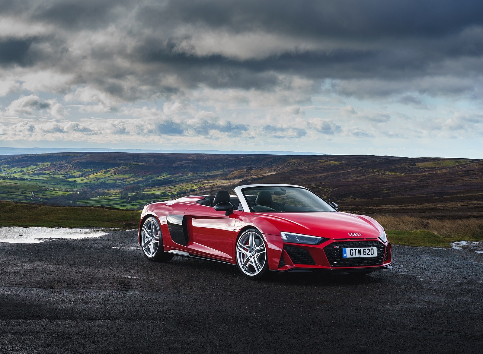 2019 Audi R8 V10 Spyder Performance quattro (UK-Spec) Front Three-Quarter Wallpapers #42 of 100