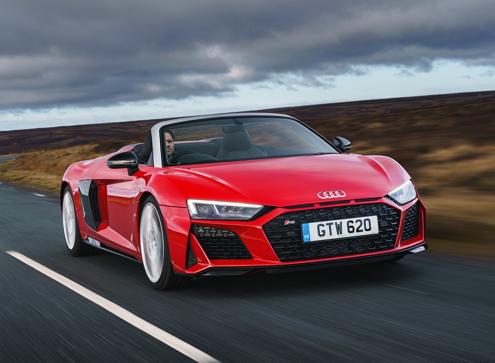 2019 Audi R8 V10 Spyder Performance quattro (UK-Spec) Front Three-Quarter Wallpapers (5)