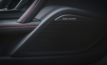 2019 Audi R8 V10 Spyder Performance quattro (UK-Spec) Interior Detail Wallpapers 450x275 (96)