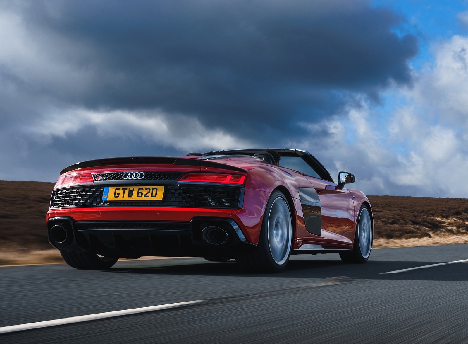 2019 Audi R8 V10 Spyder Performance quattro (UK-Spec) Rear Three-Quarter Wallpapers (8)