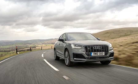 2019 Audi SQ2 (UK-Spec) Front Three-Quarter Wallpapers 450x275 (2)