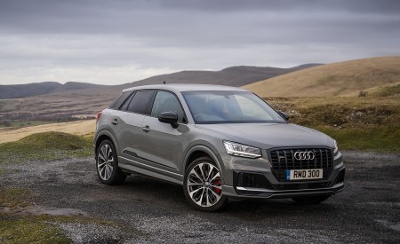 2019 Audi SQ2 (UK-Spec) Front Three-Quarter Wallpapers 450x275 (17)