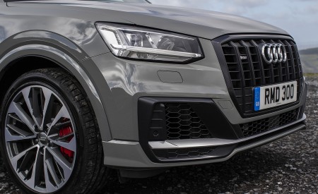 2019 Audi SQ2 (UK-Spec) Headlight Wallpapers 450x275 (34)