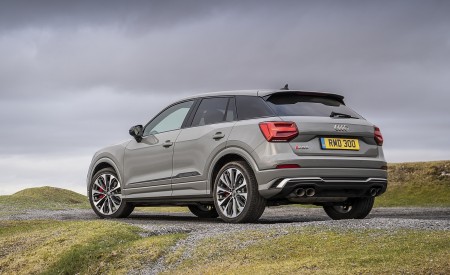 2019 Audi SQ2 (UK-Spec) Rear Three-Quarter Wallpapers 450x275 (23)