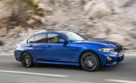 2019 BMW 3-Series Saloon 320d xDrive (UK-Spec) Side Wallpapers 450x275 (8)