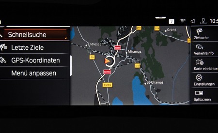 2019 BMW Z4 M40i (UK-Spec) Central Console Wallpapers 450x275 (140)