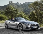 2019 BMW Z4 M40i (UK-Spec) Front Three-Quarter Wallpapers 150x120