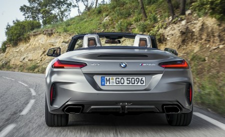 2019 BMW Z4 M40i (UK-Spec) Rear Wallpapers 450x275 (97)