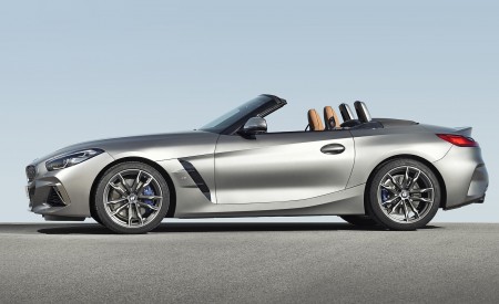 2019 BMW Z4 M40i (UK-Spec) Side Wallpapers 450x275 (130)
